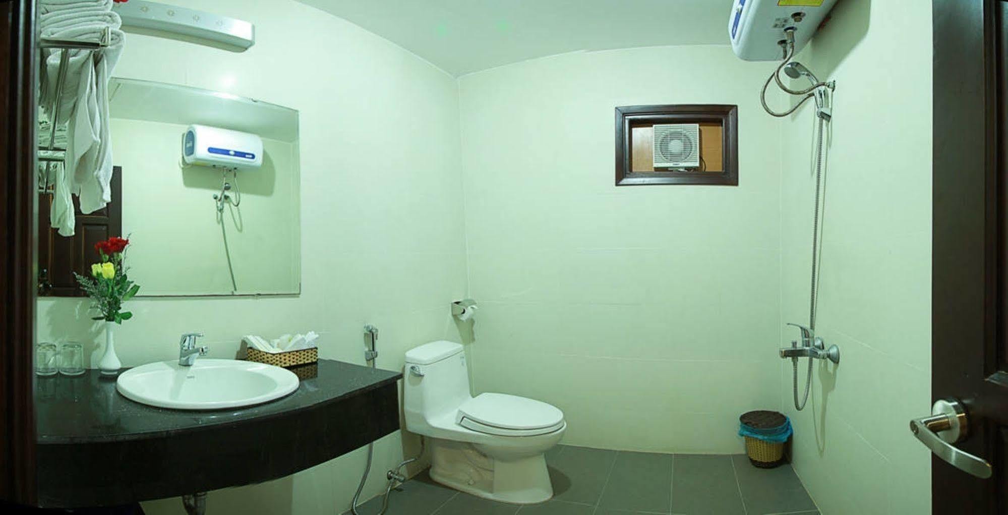 Sea Wonder Hotel Danang Exterior photo